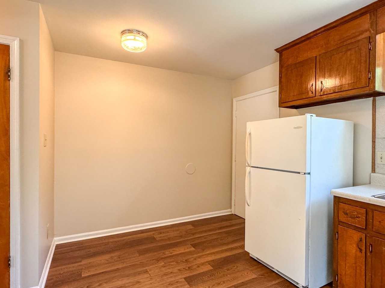 311B S 12th Ave - Photo 7 of 18