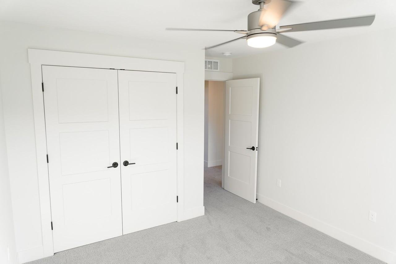 Chautauqua Park Townhomes - Photo 5 of 8