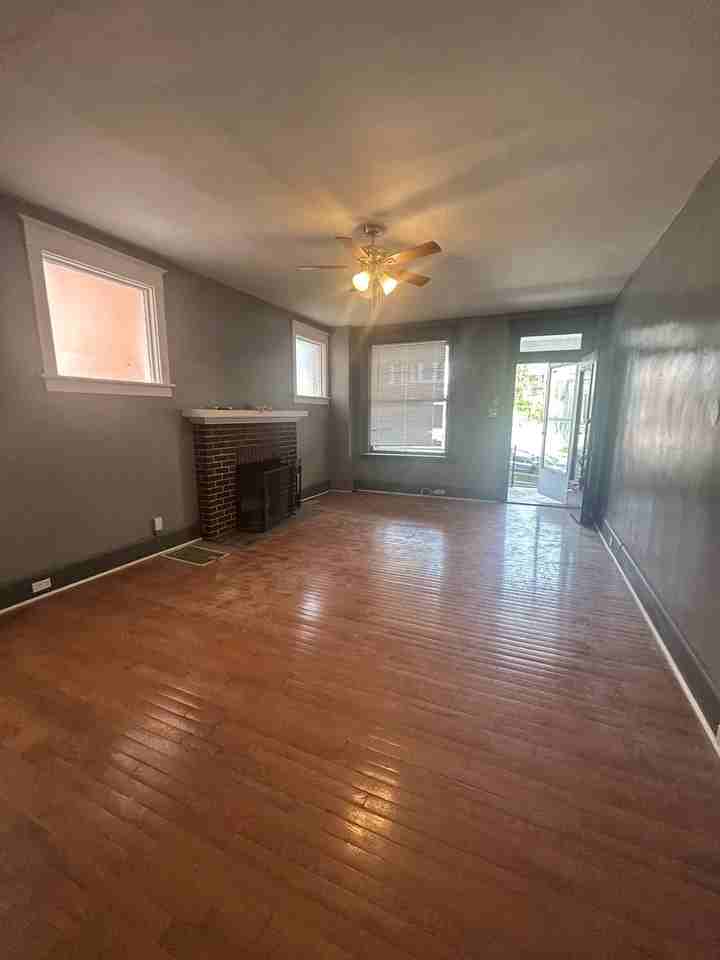 2318-A N 4th St - Photo 3 of 15