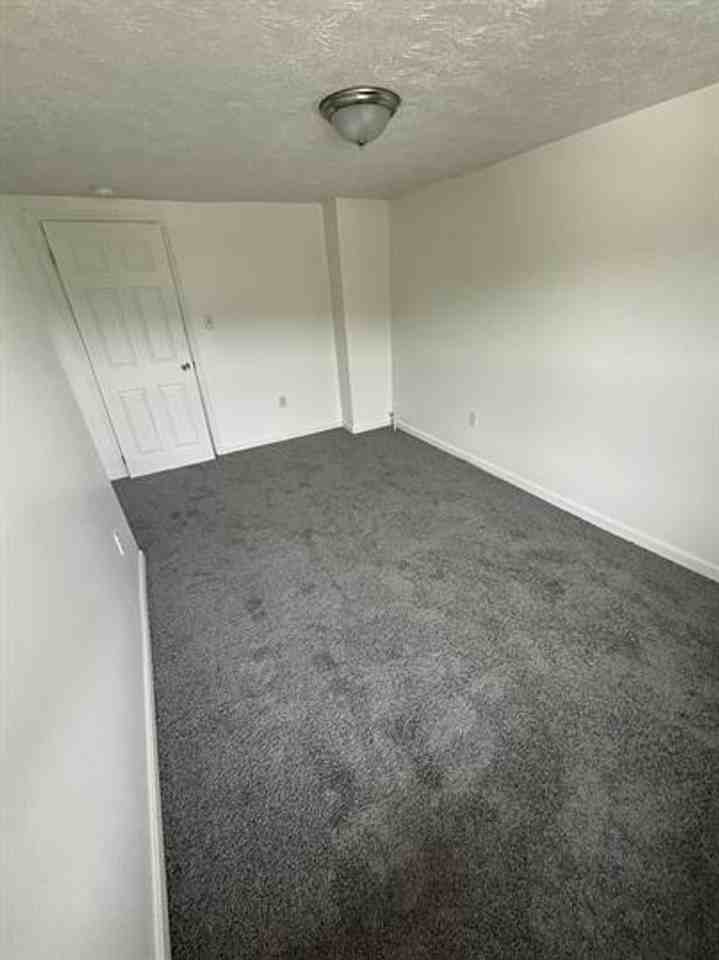 1112 Edith Ave - Photo 2 of 8