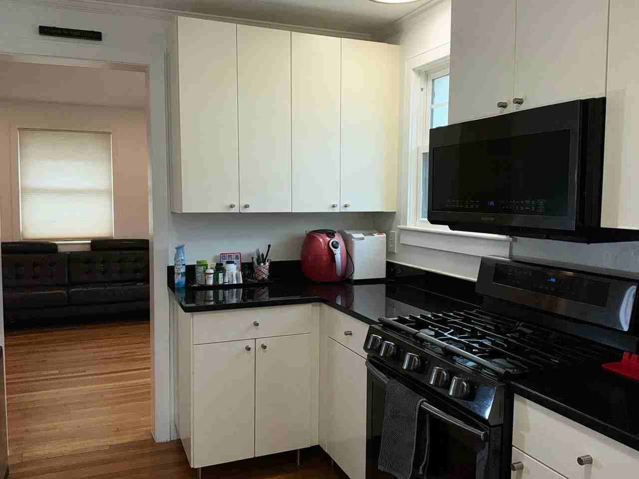 10623 S Dunmoor Dr - Photo 4 of 39