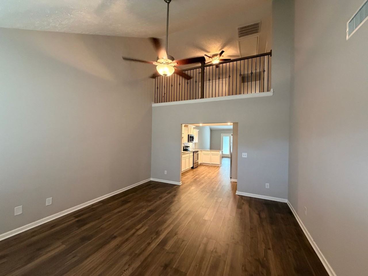 1647 Calypso Dr - Photo 3 of 27