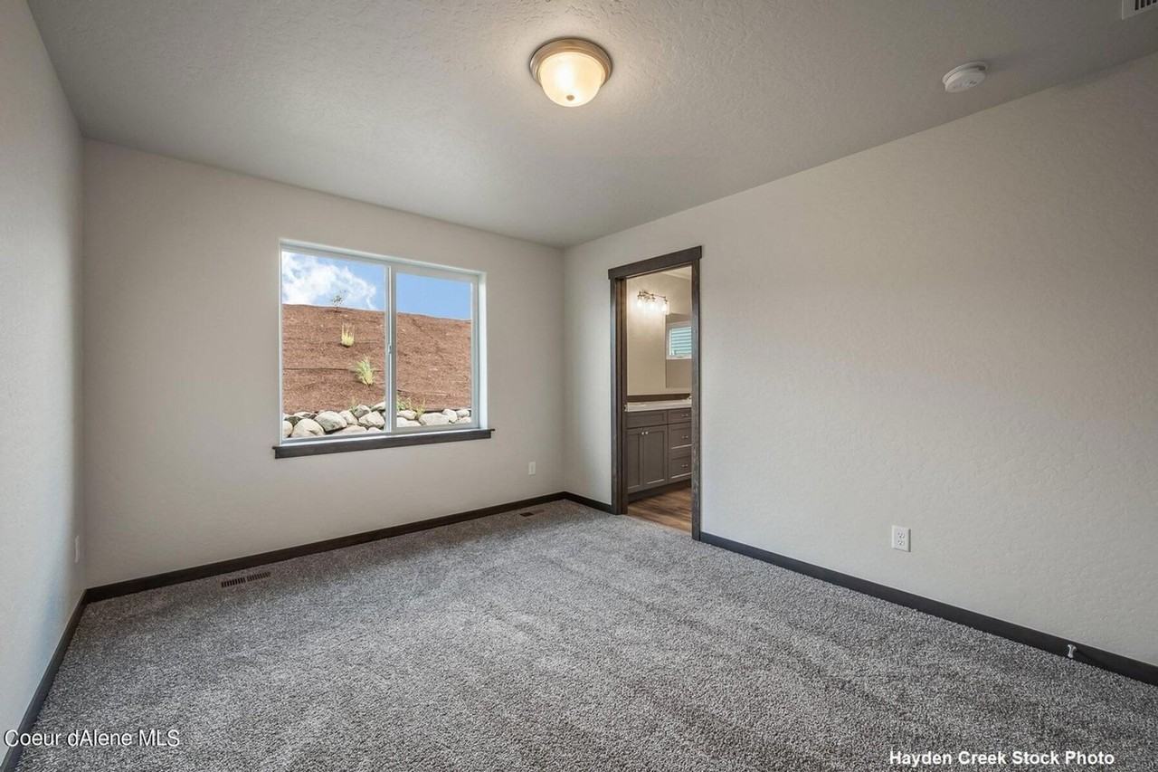 12626 N Cavanaugh Dr - Photo 6 of 20