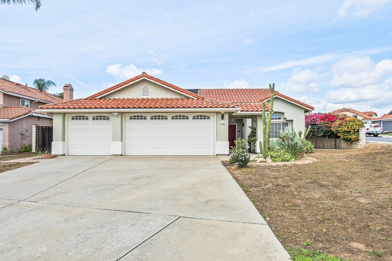 870 Bracero Pl - Photo 2 of 35