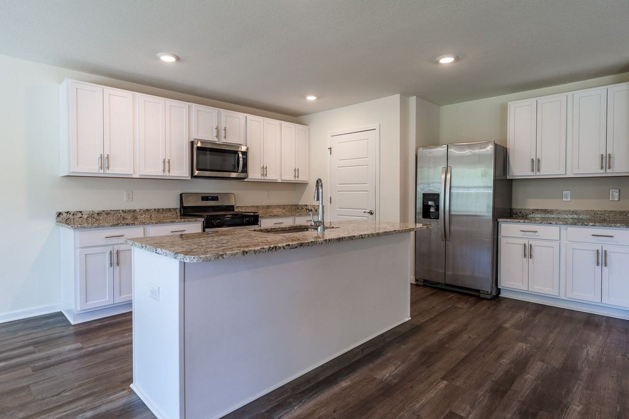 13522 Monticello Blvd - Photo 7 of 38