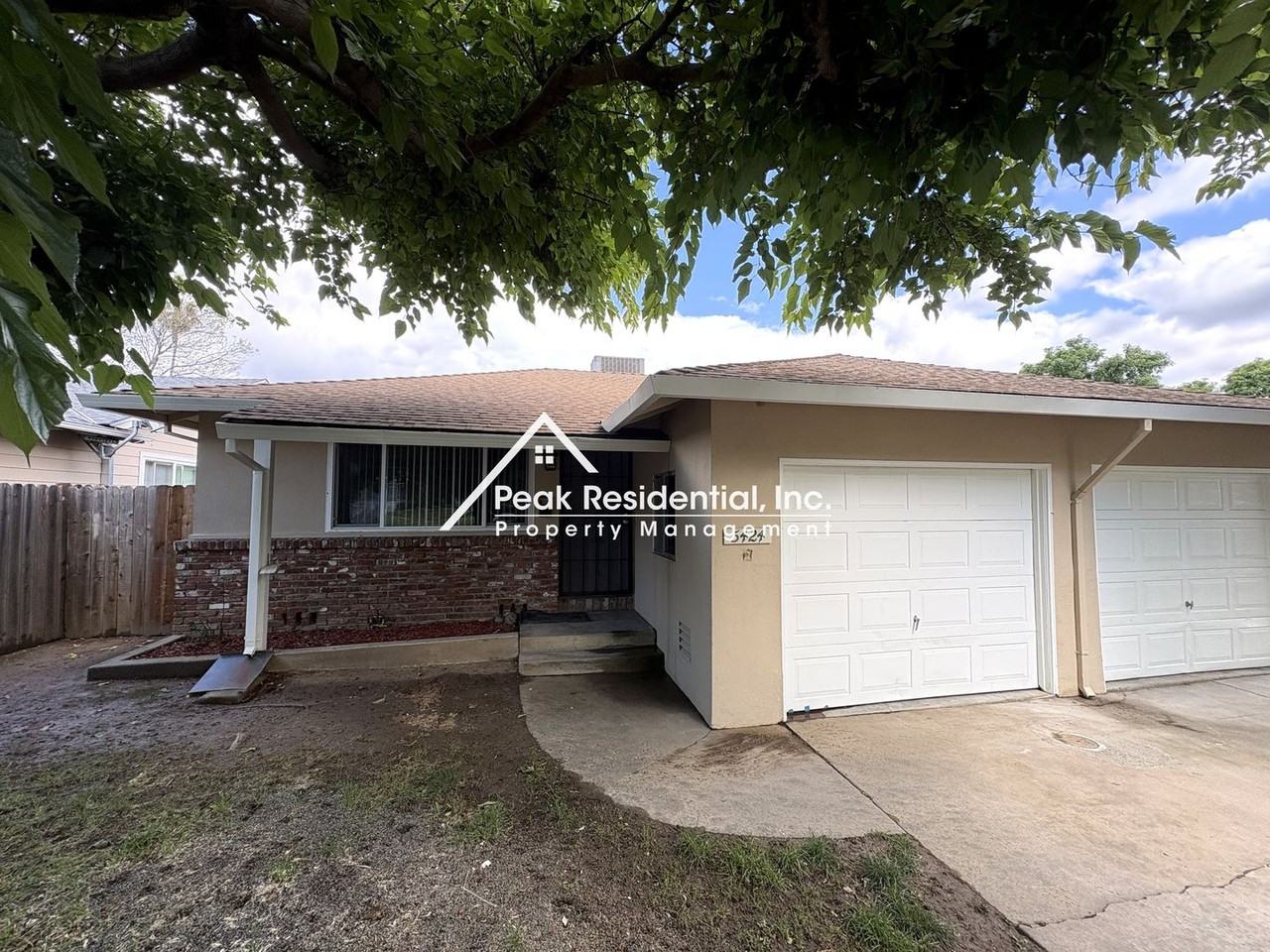 5424 Mona Way - Photo 4 of 21
