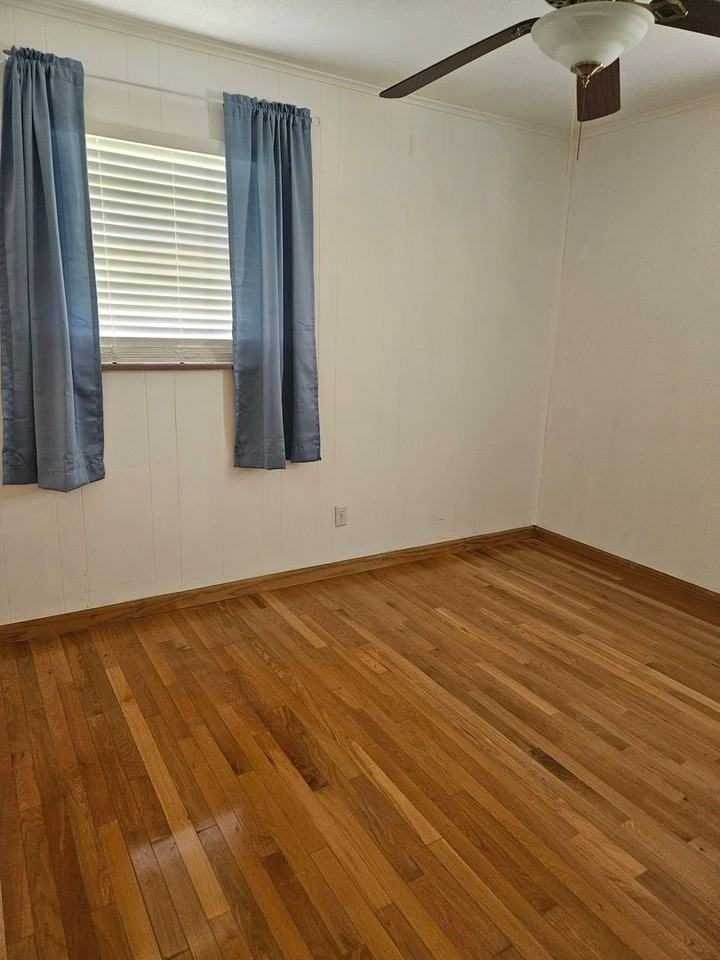 118 Bradley Dr - Photo 6 of 6