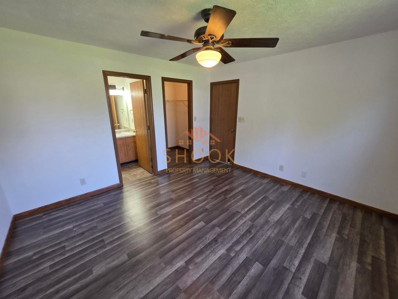 284 Blakely Dr - Photo 5 of 19