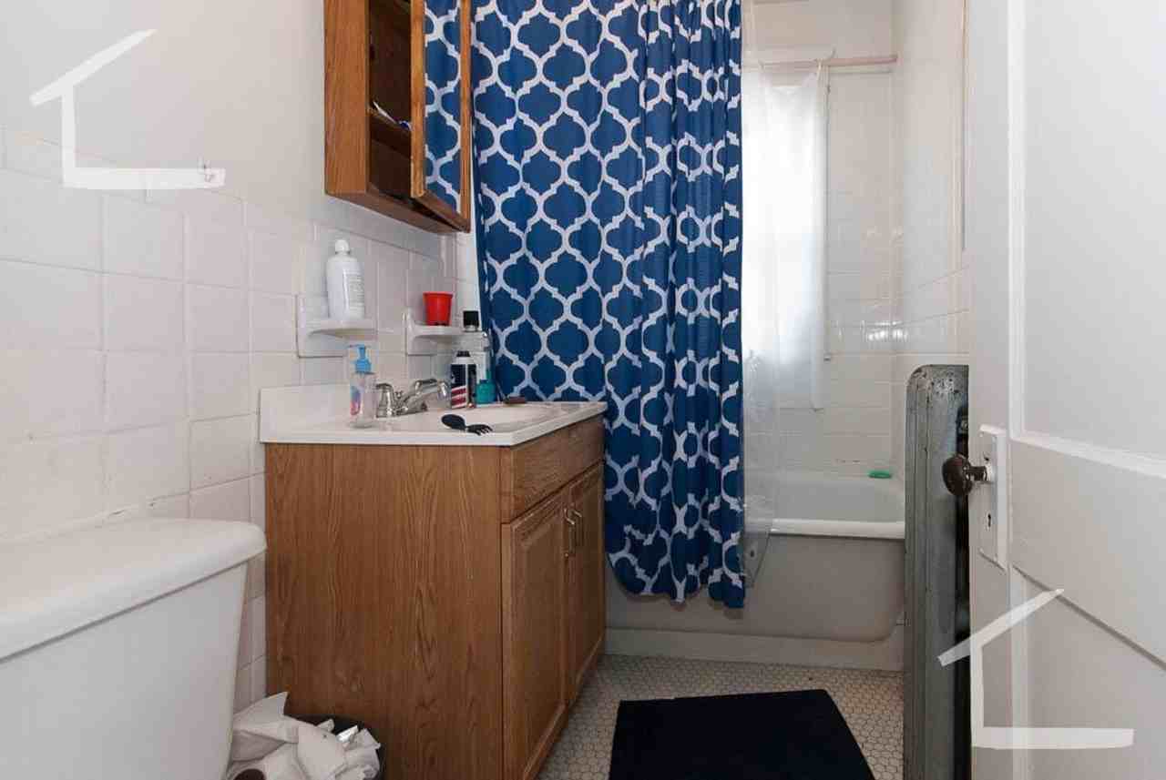 61 Euston Rd - Photo 6 of 7