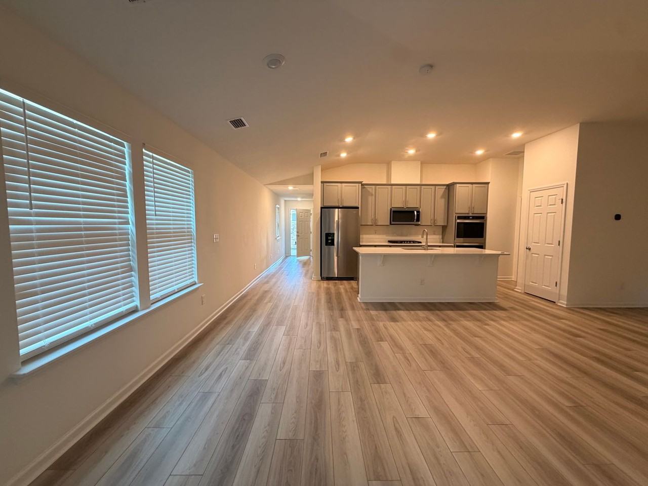 83 Gourd Island Way - Photo 2 of 14