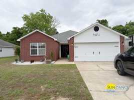 featured image of 46 Kathleen Dr