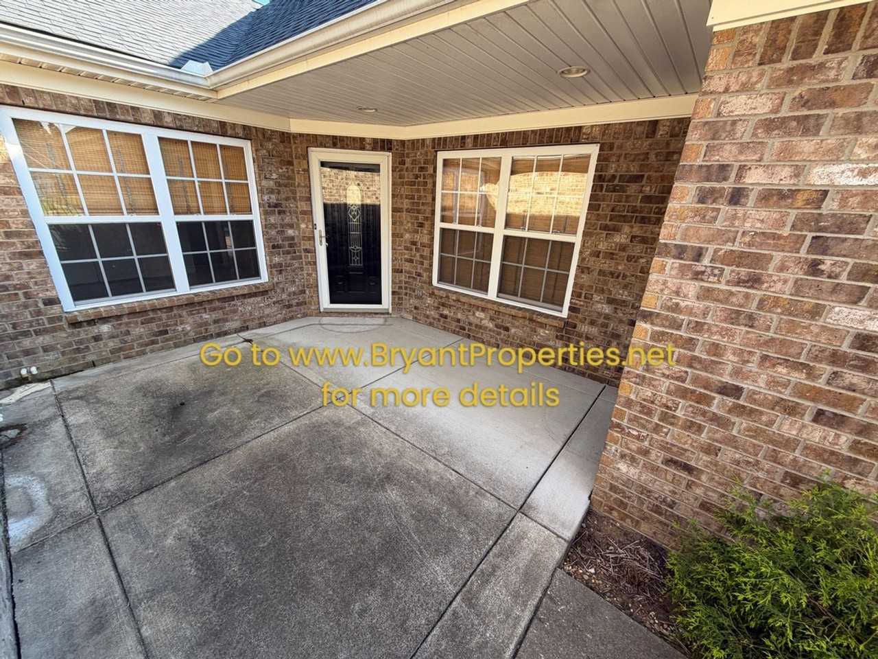395 Devon Chase Hl #703 - Photo 2 of 22