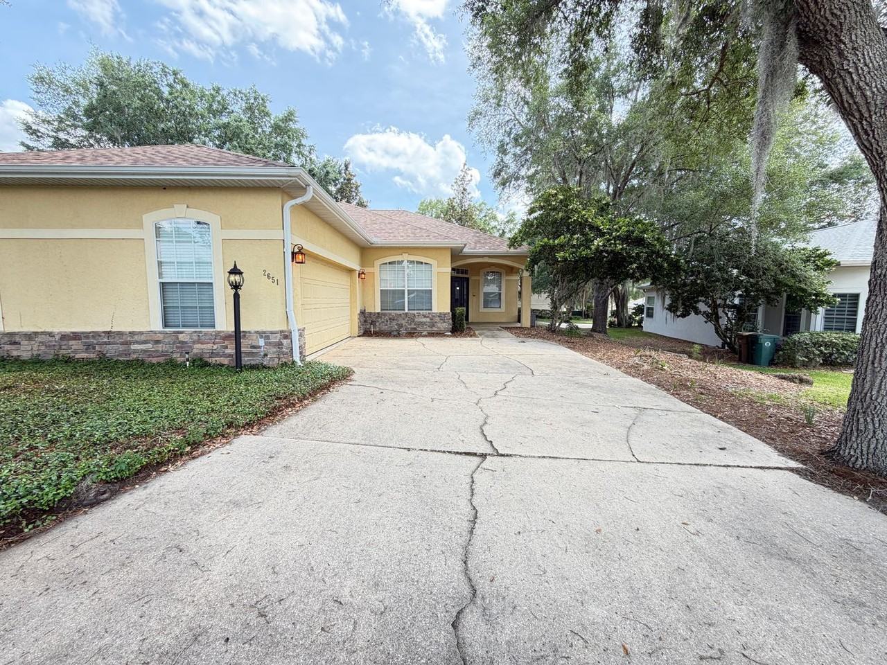 2651 Sw 20th Cir - Photo 3 of 27