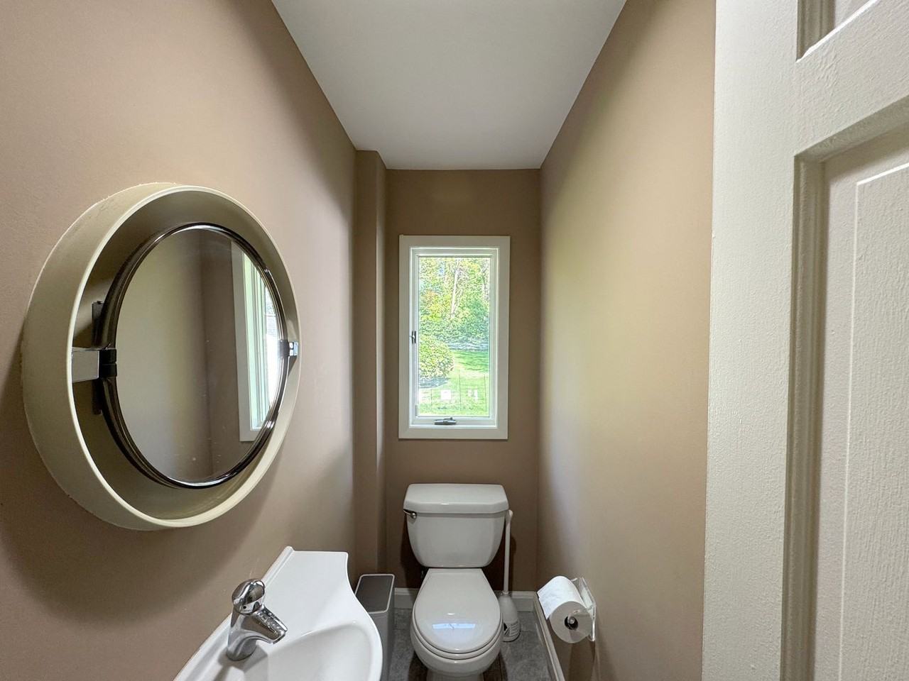 24 Palmer Ave - Photo 7 of 16