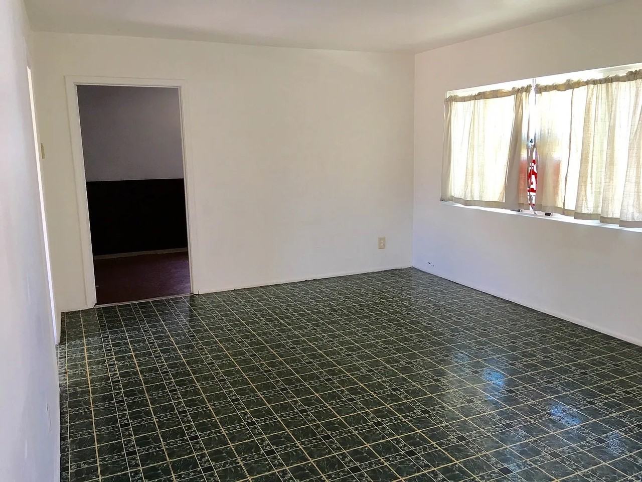 5917 Market Street - Photo 3 of 9