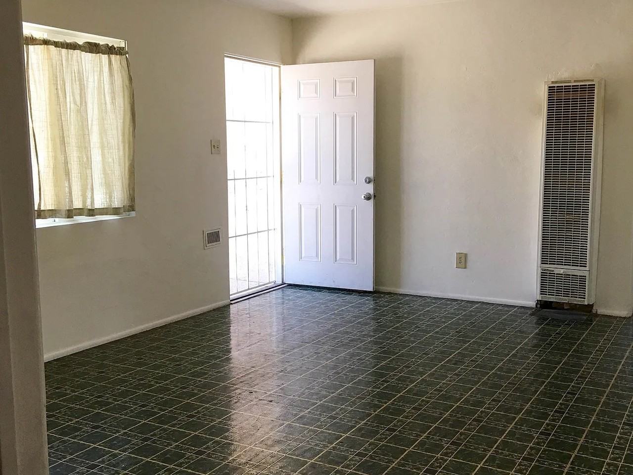 5917 Market Street - Photo 4 of 9