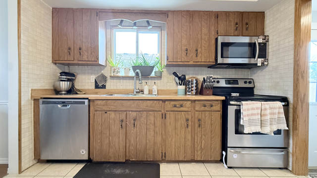 102 Patience Cres #1 - Photo 5 of 10