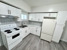 featured image of 476 Aylmer Ave #1