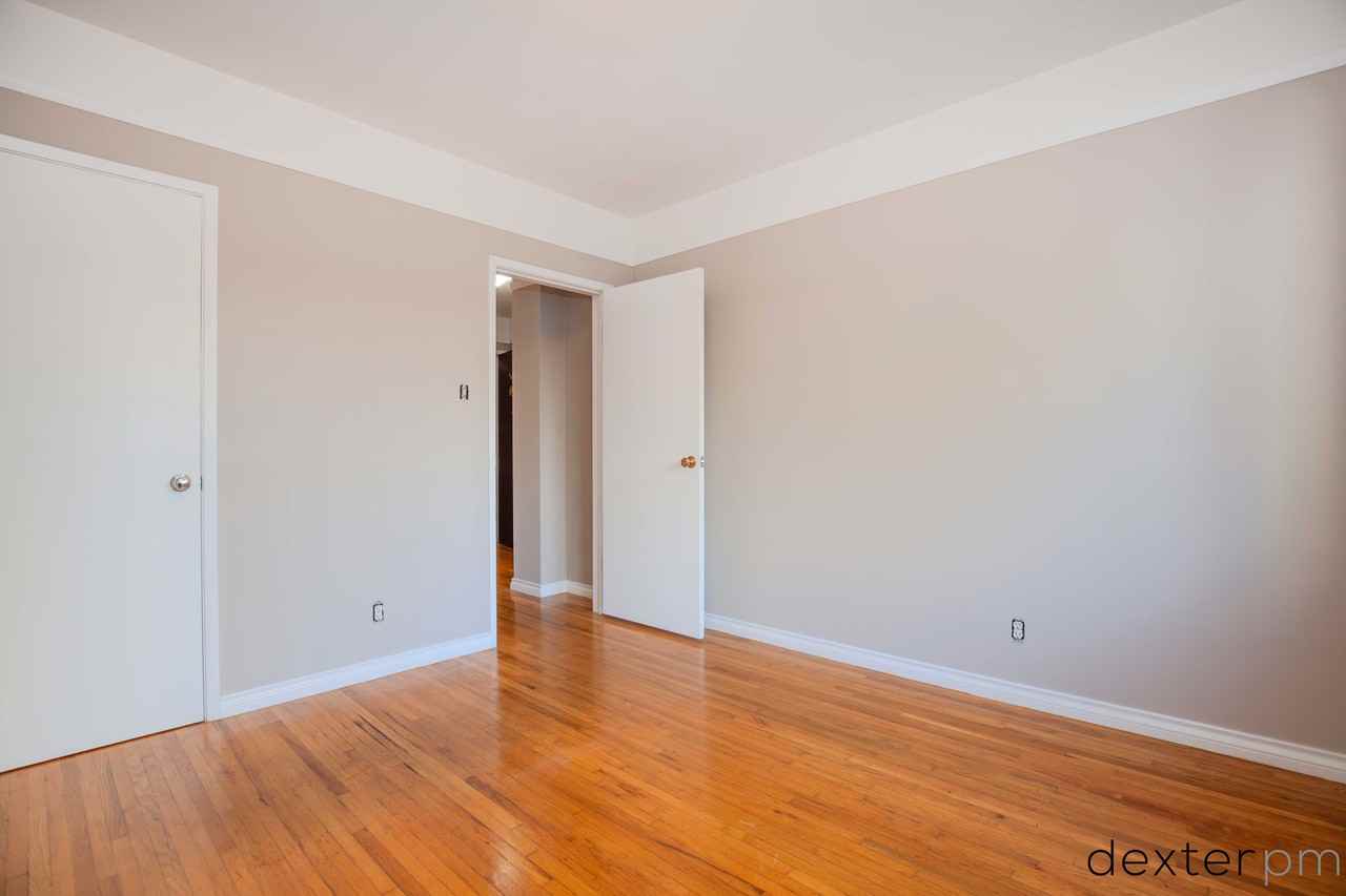 1255 Broughton Street #404 - Photo 6 of 9