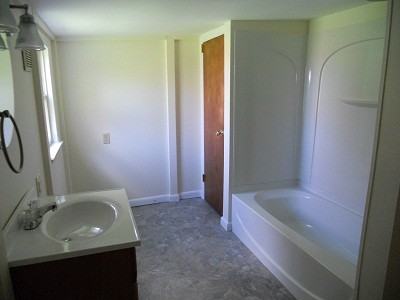 Genesee St #5 - Photo 5 of 13