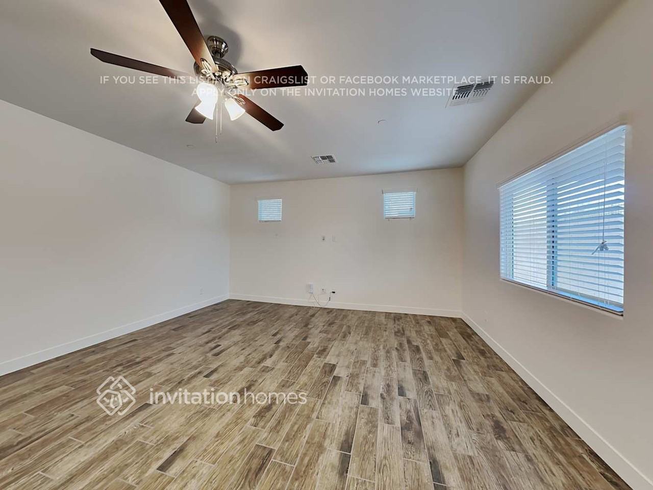 2105 N 211th Dr - Photo 4 of 26
