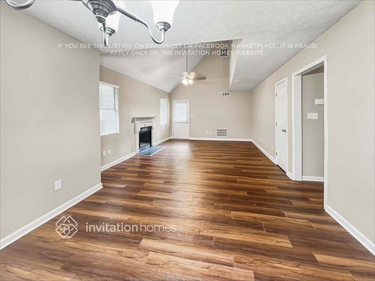 6611 Crossing Creek Pt - Photo 5 of 20