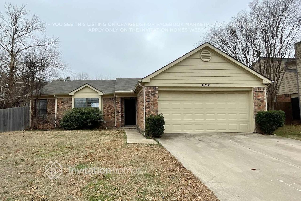 622 Valley Spring Dr