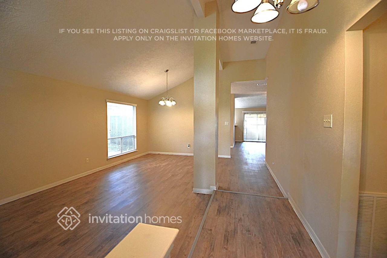 10579 Twilight Moon Dr - Photo 3 of 8