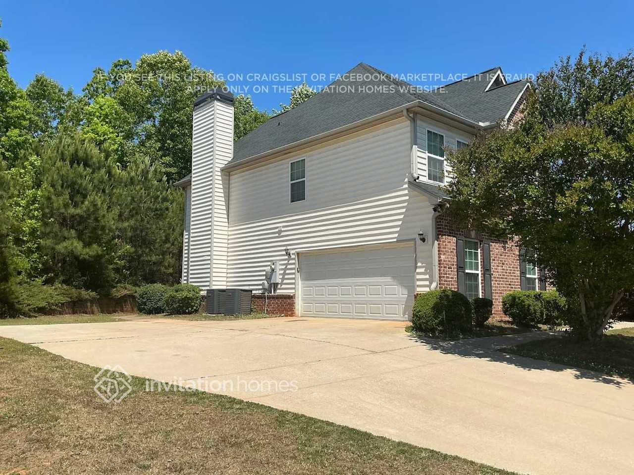 2040 Jessica Way - Photo 2 of 18