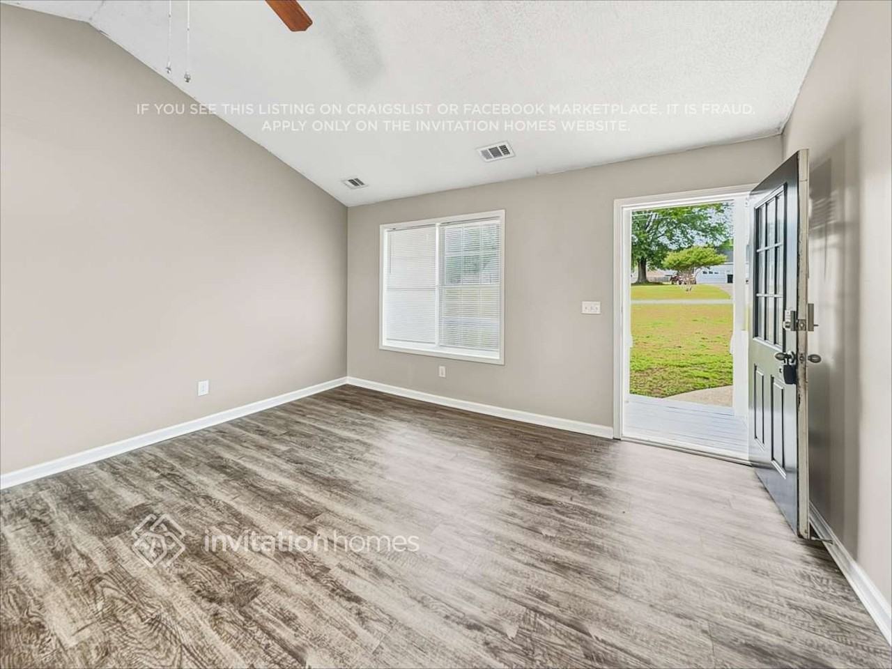 443 Linda Ln - Photo 4 of 18