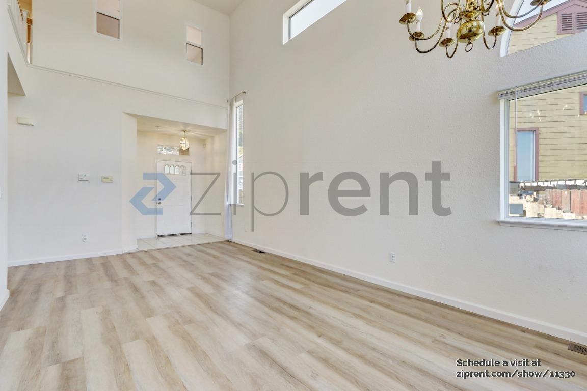 620 Alexis Cir - Photo 2 of 20