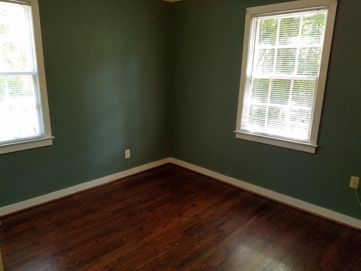 3 Sherwood Ln - Photo 2 of 6