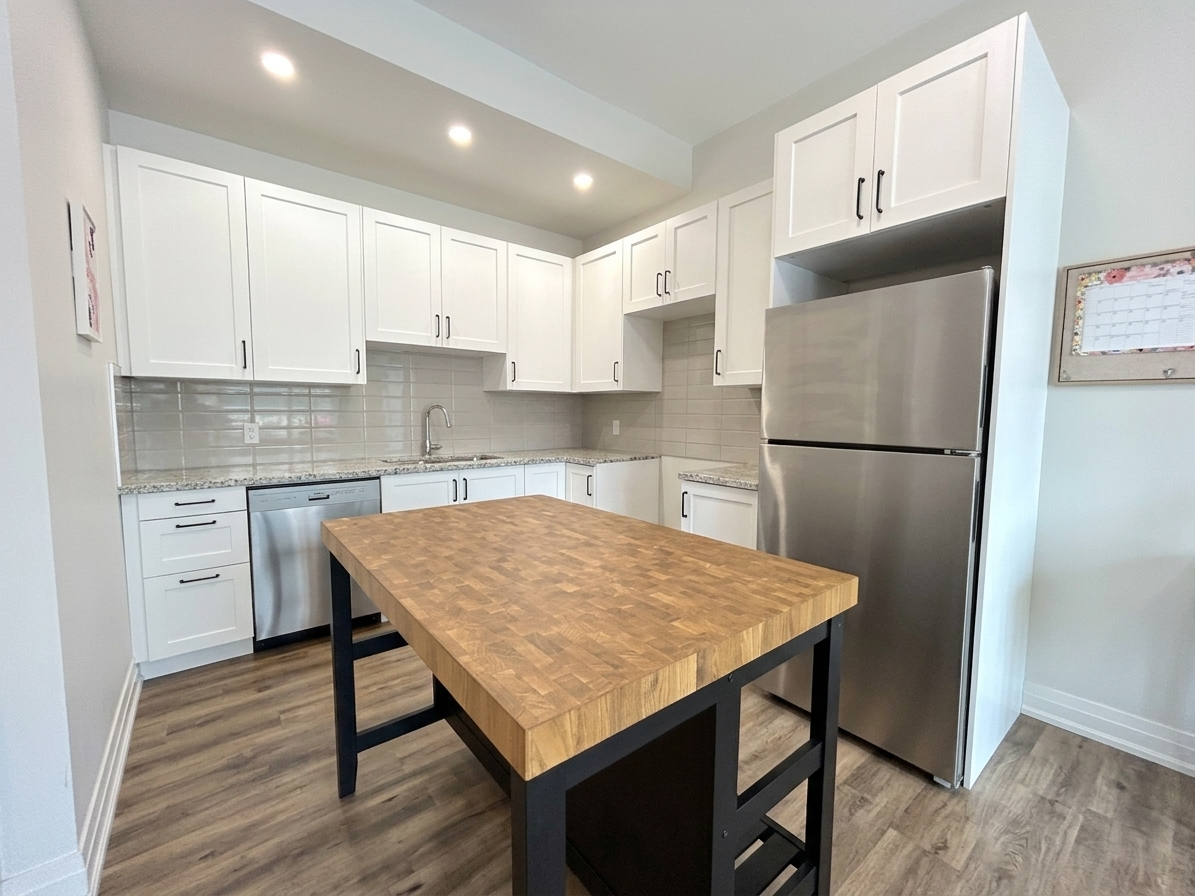 837 King Street East #201 - Photo 6 of 17