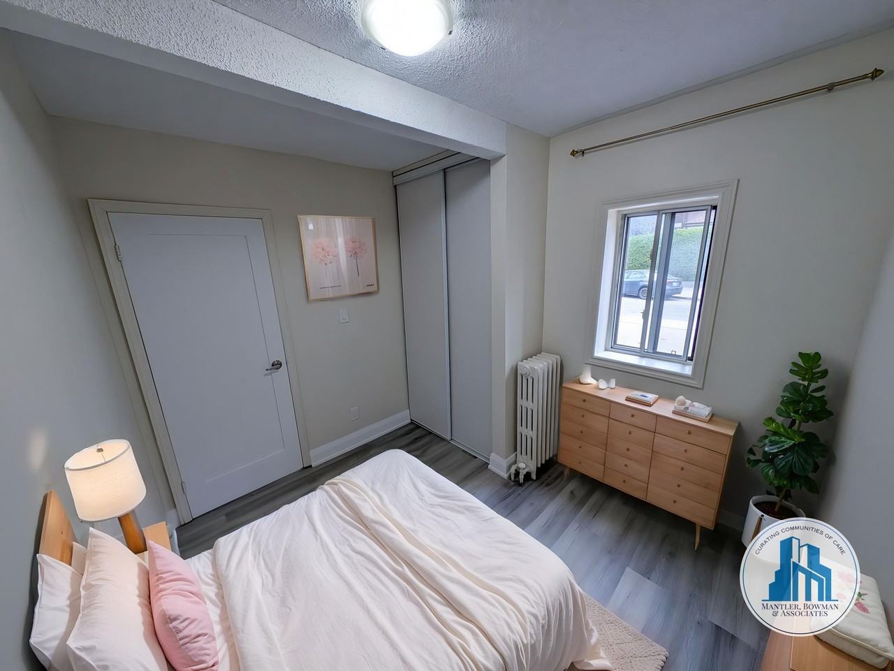 Robina Suites - 22 Robina Avenue - Photo 5 of 18