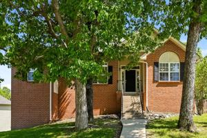 featured image of 1802 N Bonham Ct