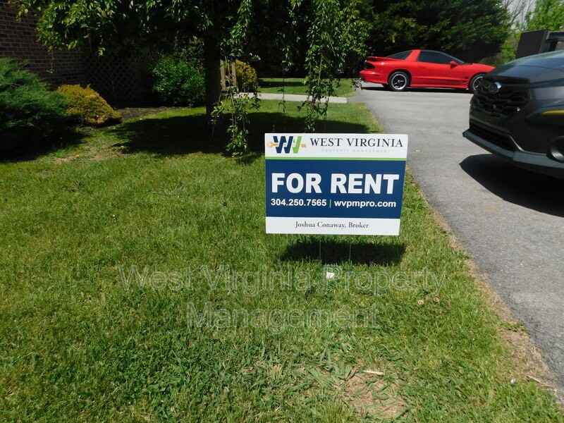 219 Cardinal Way #52 - Photo 2 of 26