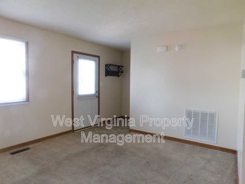 219 Cardinal Way #52 - Photo 7 of 26