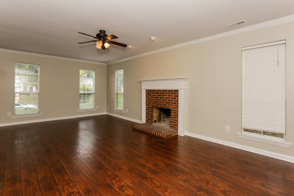 4012 Mozart Ct - Photo 3 of 18