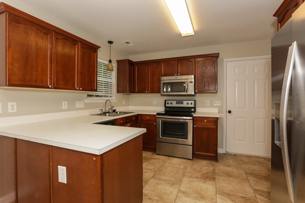 4012 Mozart Ct - Photo 7 of 18