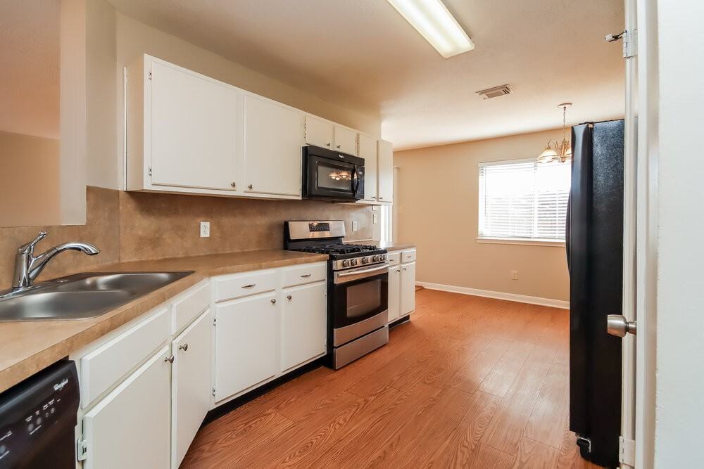 16115 Purpleridge Ct - Photo 7 of 16