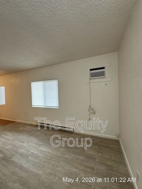 560 S Richmond Ave #5 - Photo 5 of 13