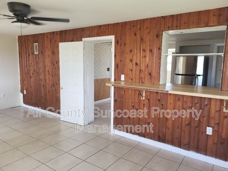 4018 Darlington Rd - Photo 6 of 12