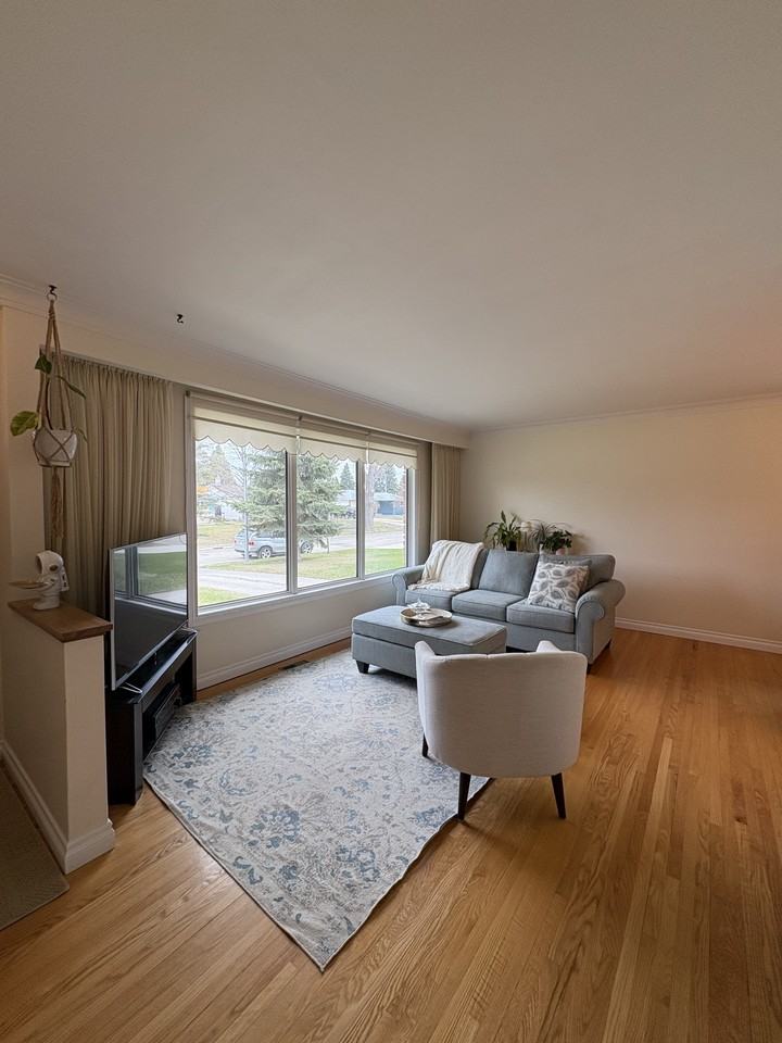 15 Jupiter Bay - Photo 2 of 21
