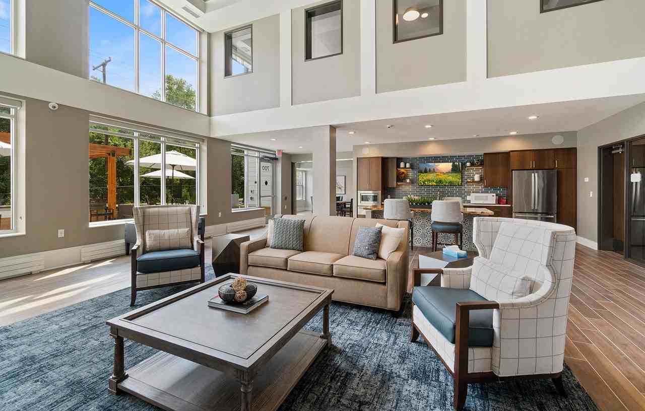 Oaks Landing 55+ Apartments - Photo 4 of 38
