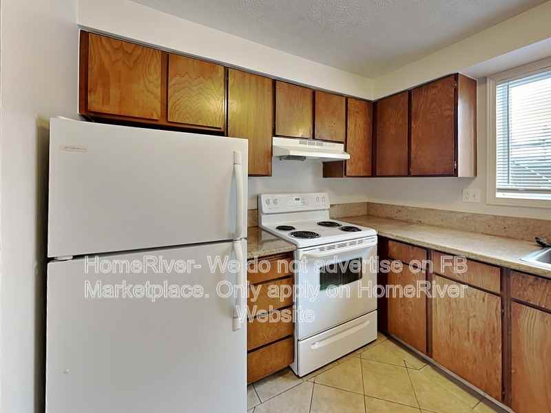 3221 S Regal St #1 - Photo 6 of 16