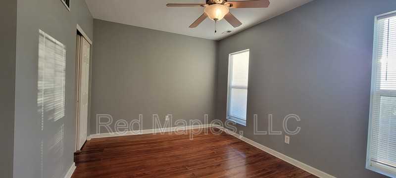 5102 Wicklow Pl - Photo 6 of 8