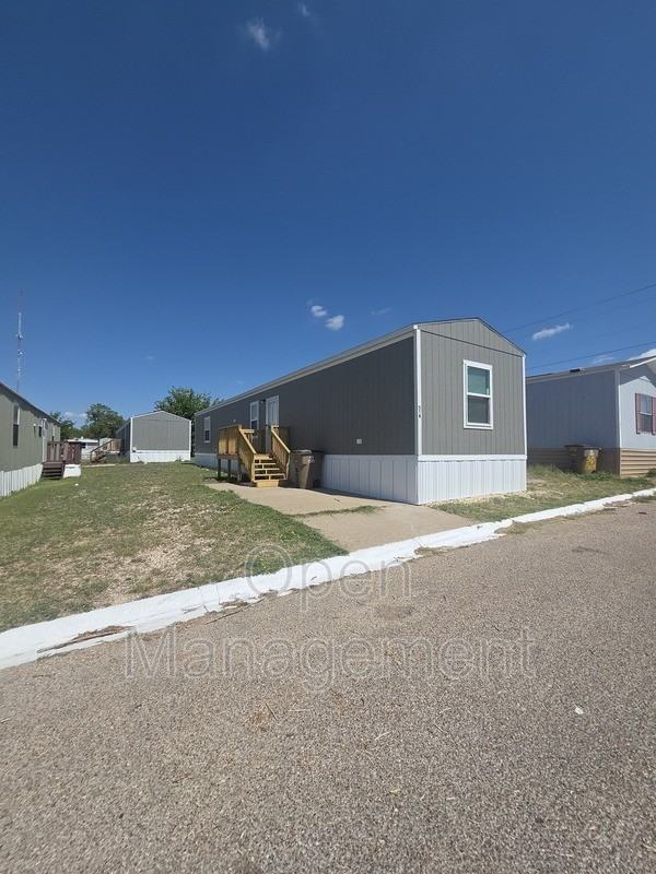 2501 Martin Luther King Blvd
