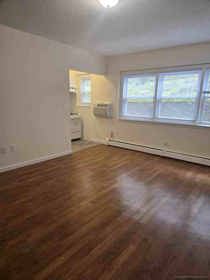 2018 Commonwealth Ave #3