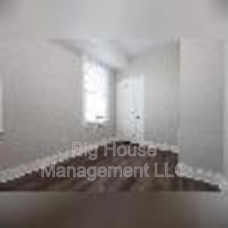3407 Elgin Ave #5 - Photo 6 of 13