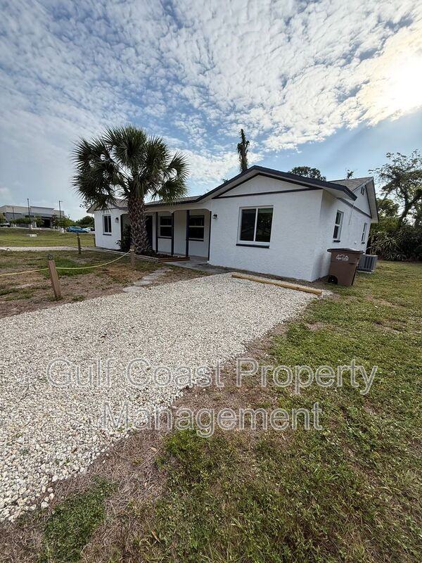 1322 Del Pine Dr - Photo 2 of 22